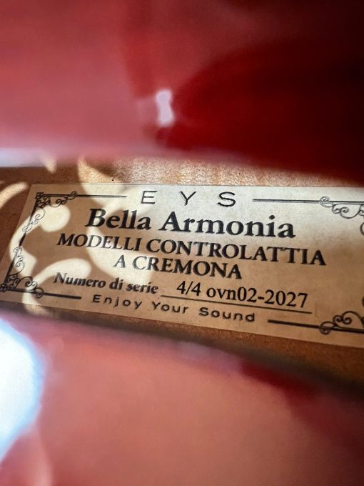 Nhãn trong violin ghi Bella Armonia, Modelli Controlattia và A Cremona