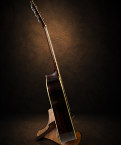 Guitar Morris W-30 – góc nghiêng mặt sau và gót cần