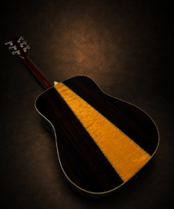 Guitar Morris W-50 – mặt sau chụp nghiêng với mảng gỗ sáng ở giữa