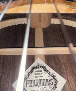 Guitar Fernandes GC-40 – nhãn và kết cấu bên trong thùng đàn