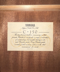 Guitar Yamaha C150 – cận cảnh nhãn Yamaha C-150
